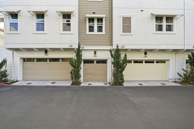 287 Wild Rose Way, Milpitas, CA 95035