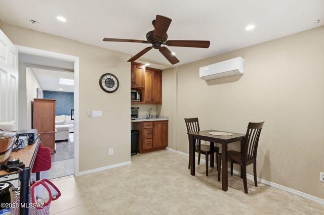 1063 W Placita Camillia, Tucson, AZ 85704