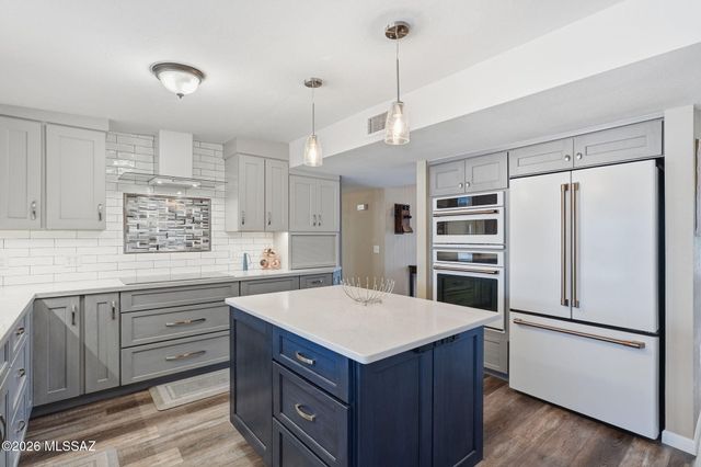 1063 W Placita Camillia, Tucson, AZ 85704