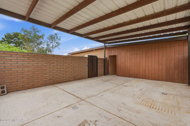 1063 W Placita Camillia, Tucson, AZ 85704