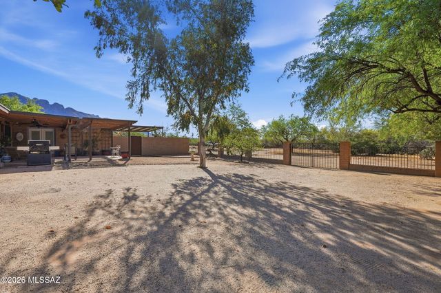 1063 W Placita Camillia, Tucson, AZ 85704