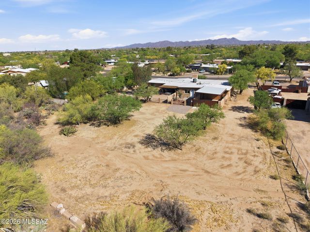 1063 W Placita Camillia, Tucson, AZ 85704