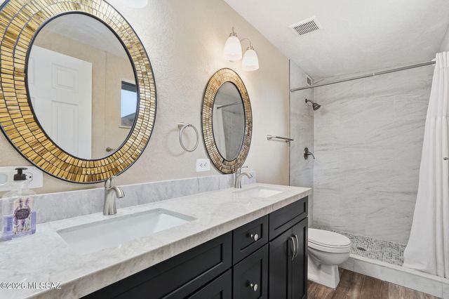 1063 W Placita Camillia, Tucson, AZ 85704