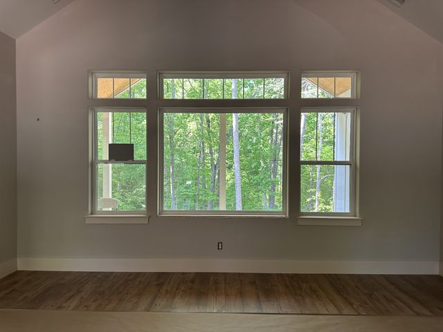 148 Laurel Furnace Road, White Bluff, TN 37187
