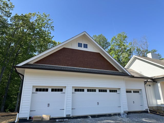 148 Laurel Furnace Road, White Bluff, TN 37187