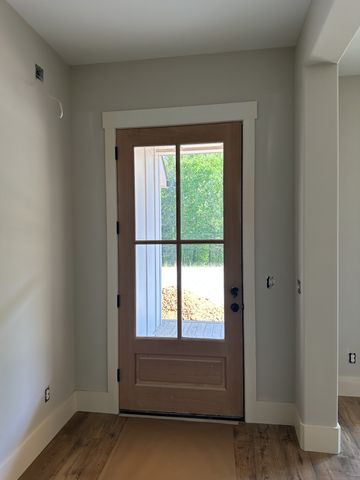 148 Laurel Furnace Road, White Bluff, TN 37187