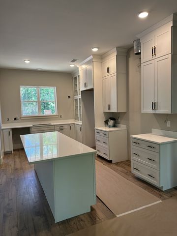 148 Laurel Furnace Road, White Bluff, TN 37187