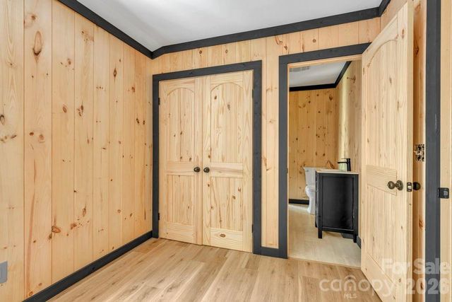 209 Meadow Loop, Newland, NC 28657