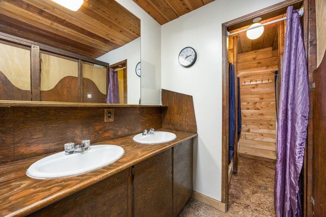 10111 Bunny Hill Road, Soda Springs, CA 95728