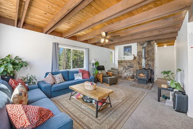 10111 Bunny Hill Road, Soda Springs, CA 95728