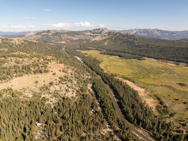 10111 Bunny Hill Road, Soda Springs, CA 95728