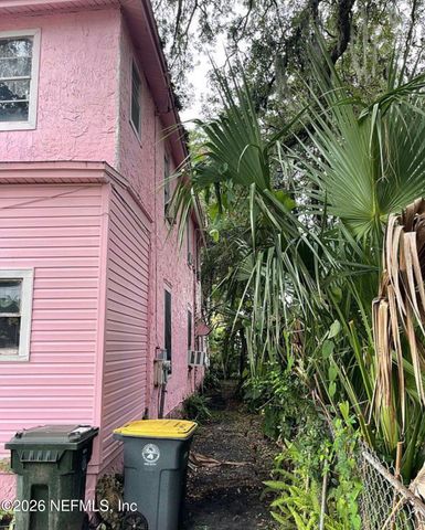 141 E 5TH Street, Jacksonville, FL 32206