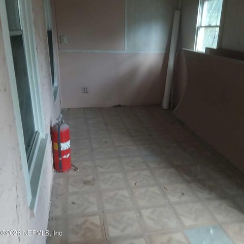 141 E 5TH Street, Jacksonville, FL 32206