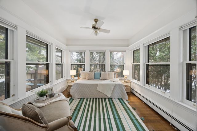 2205 Kenwood Parkway, Minneapolis, MN 55405