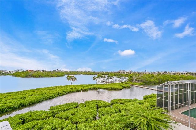 21513 Indian Bayou DR, Fort Myers Beach, FL 33931