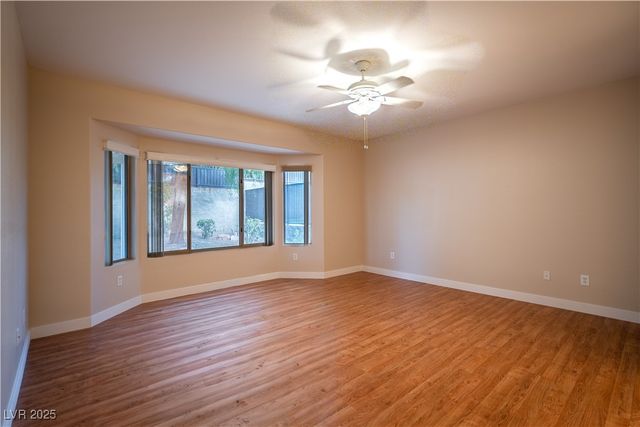 2848 Meadow Park Avenue, Henderson, NV 89052