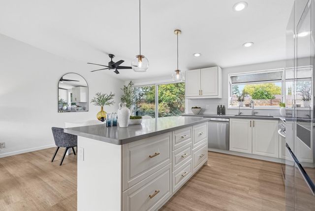 321 Beechnut Avenue, Sunnyvale, CA 94085