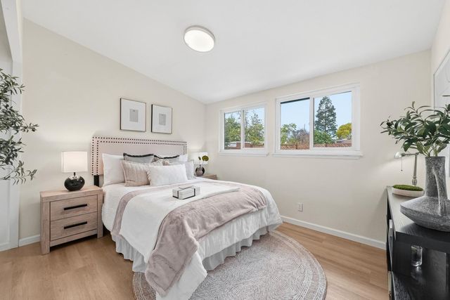 321 Beechnut Avenue, Sunnyvale, CA 94085