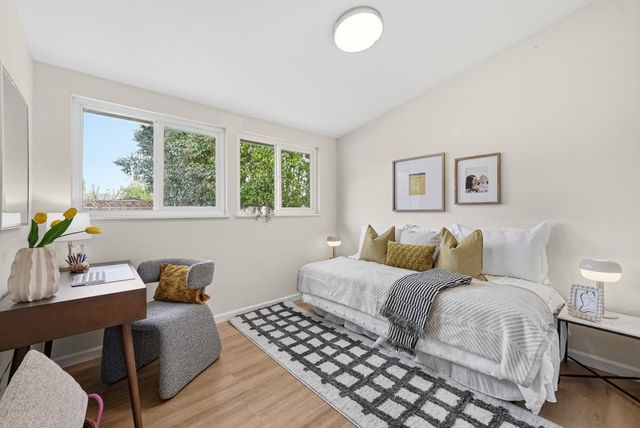 321 Beechnut Avenue, Sunnyvale, CA 94085