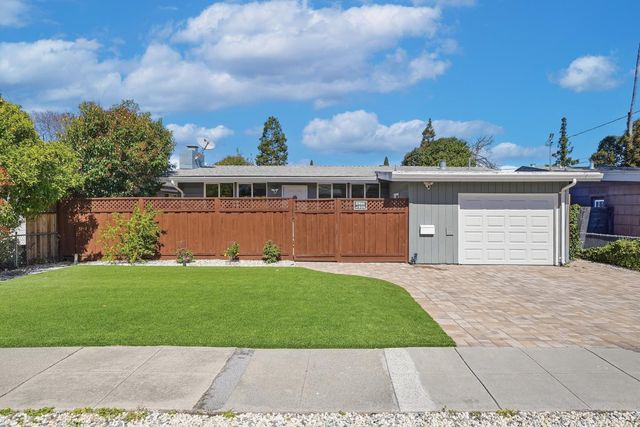 321 Beechnut Avenue, Sunnyvale, CA 94085
