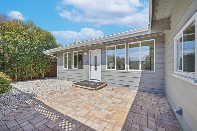 321 Beechnut Avenue, Sunnyvale, CA 94085