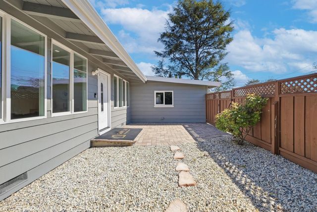 321 Beechnut Avenue, Sunnyvale, CA 94085