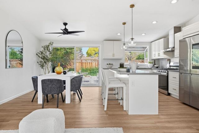 321 Beechnut Avenue, Sunnyvale, CA 94085