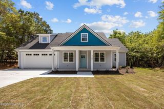 7407 Archers Creek Court, Emerald Isle, NC 28594