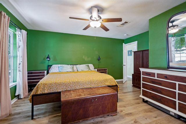 1008 E Prairie Street, Denton, TX 76205