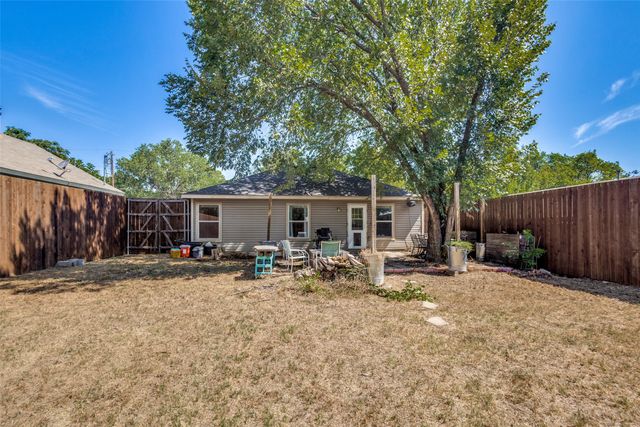 1008 E Prairie Street, Denton, TX 76205