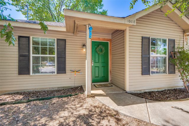 1008 E Prairie Street, Denton, TX 76205