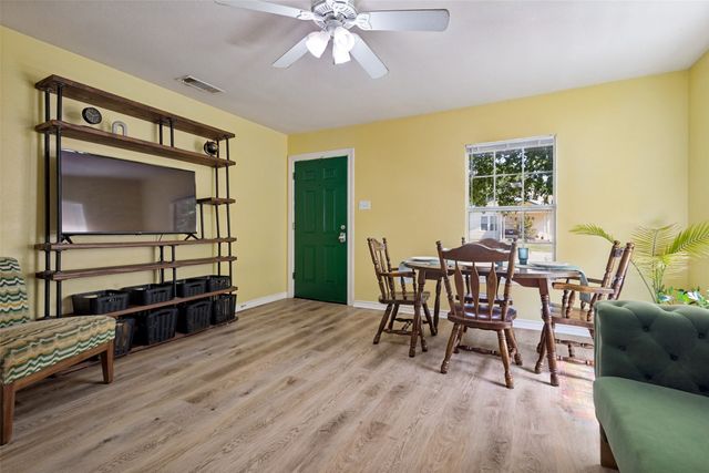 1008 E Prairie Street, Denton, TX 76205