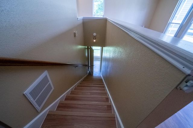 135 April Point Drive N, Montgomery, TX 77356
