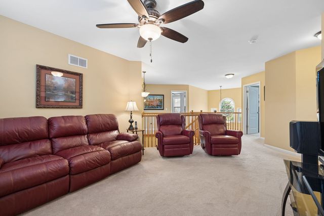 12237 Winterberry Lane, Plainfield, IL 60585
