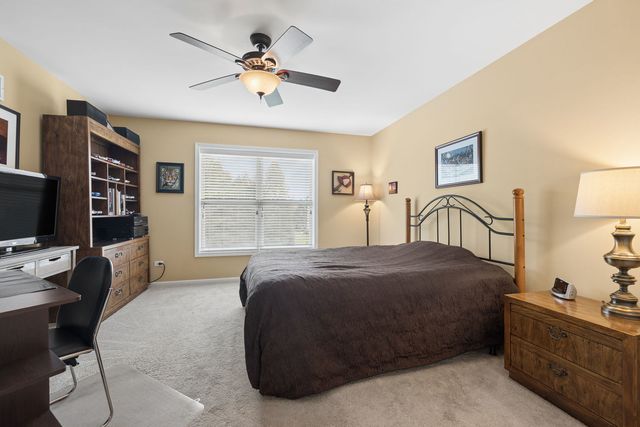 12237 Winterberry Lane, Plainfield, IL 60585