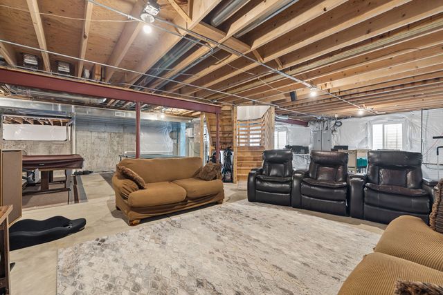 12237 Winterberry Lane, Plainfield, IL 60585