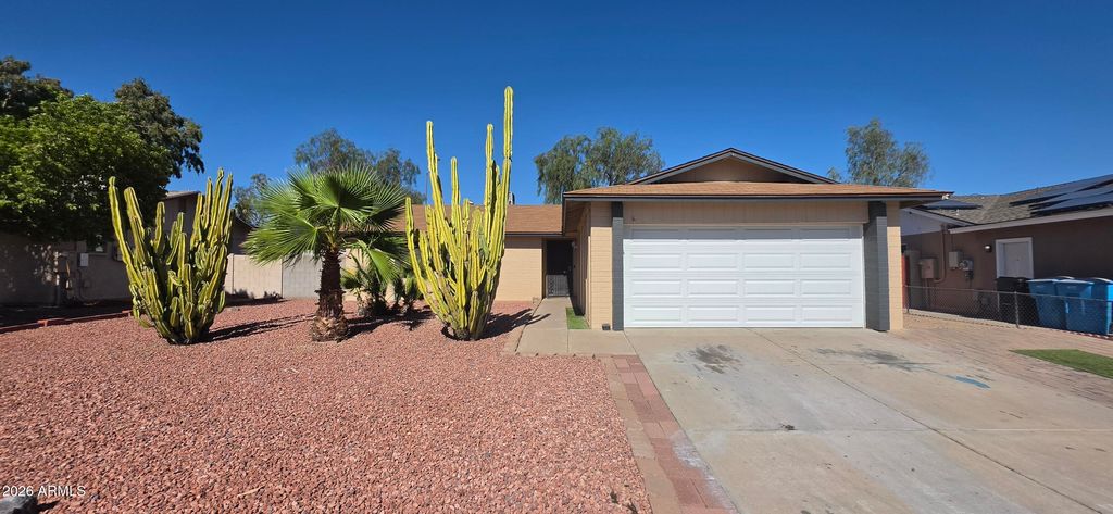 18209 N 7TH Drive, Phoenix, AZ 85023