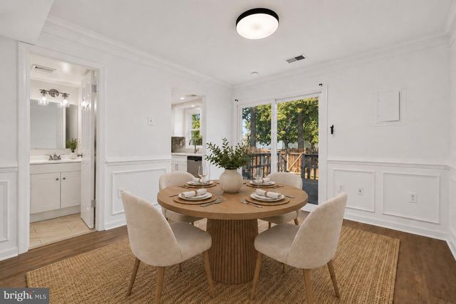 8995 BONHAM CIR, Manassas, VA 20110