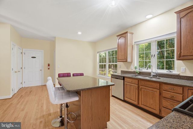41 FARMHOUSE LN, Voorhees, NJ 08043