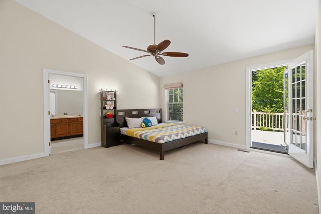 41 FARMHOUSE LN, Voorhees, NJ 08043