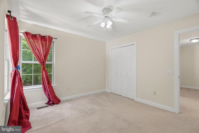 41 FARMHOUSE LN, Voorhees, NJ 08043