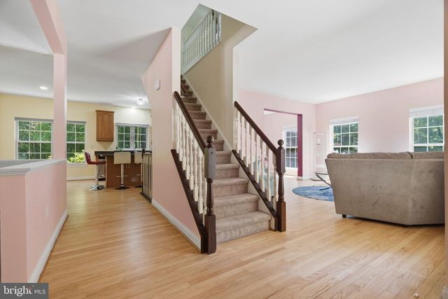 41 FARMHOUSE LN, Voorhees, NJ 08043