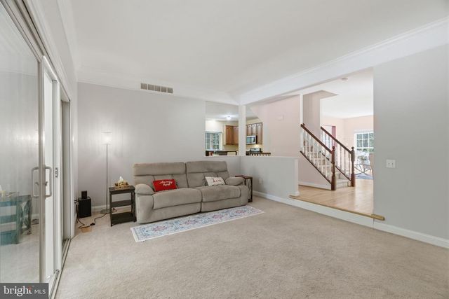 41 FARMHOUSE LN, Voorhees, NJ 08043