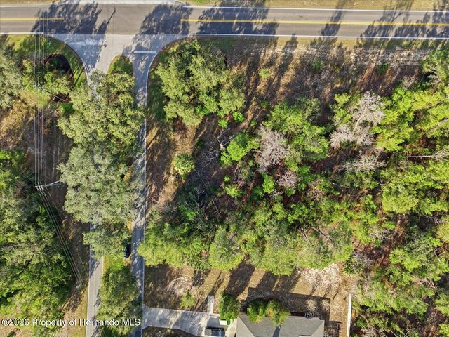 118 Oak Village Boulevard, Homosassa, FL 34446