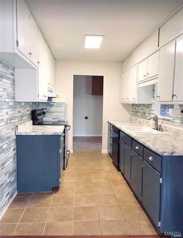 308 AMHURST Drive, O'fallon, IL 62269
