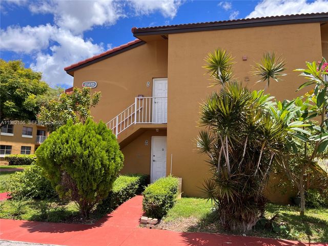 15610 SW 80th St J-105, Miami, FL 33193