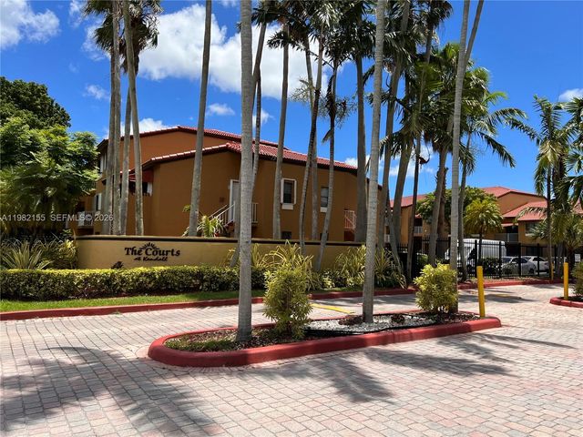 15610 SW 80th St J-105, Miami, FL 33193