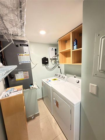 8441 Forest Hills Dr 202, Coral Springs, FL 33065