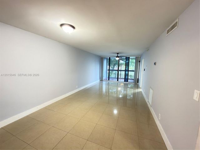 8441 Forest Hills Dr 202, Coral Springs, FL 33065