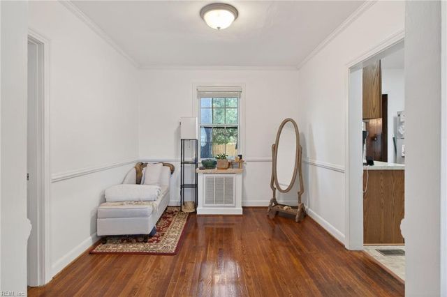 14 Fontaine RD, Newport News, VA 23601